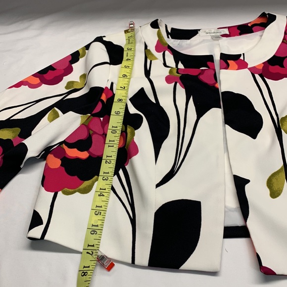 Dress Barn Crop Floral Blazer Size 14W. Vest and skirt sold separately - Picture 4 of 11